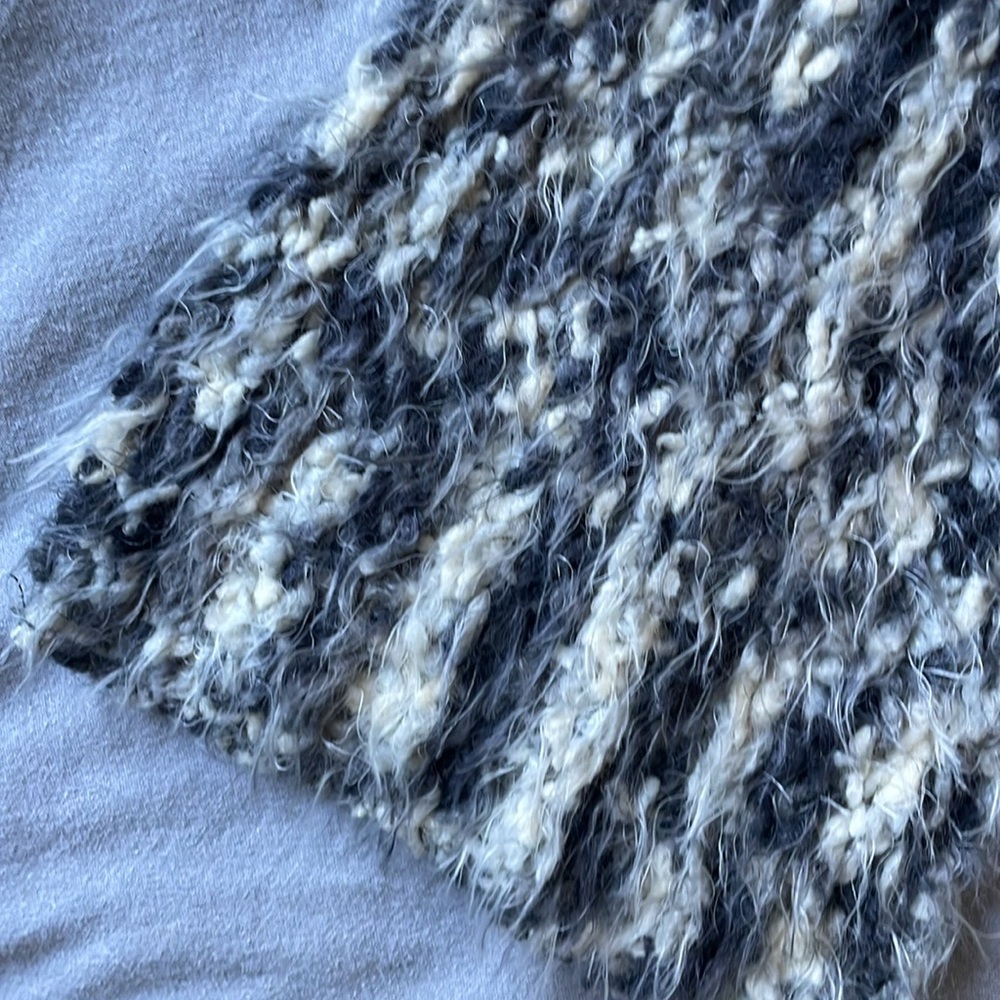 Knit Scarf - Picture 2 of 3